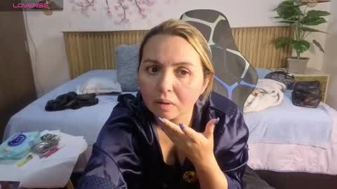 MY NAME IS  ROSSE  online show from 01-17-26, 06:33