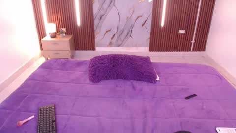 Rossi Hill online show from 01-06-26, 07:50