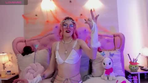 Snapshot of rossiie_hunt_ chatting on 10-31-25, 08:10 rossiie_hunt_ online show from 10-31-25, 08:10