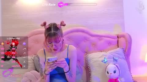 Snapshot of rossiie_hunt_ chatting on 11-21-25, 05:55 rossiie_hunt_ online show from 11-21-25, 05:55