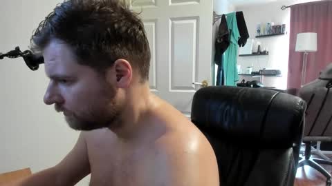 Snapshot of rostungurinn chatting on 03-04-25, 04:20 Rostungur online show from 03-04-25, 04:20