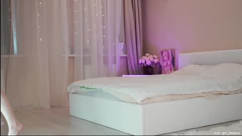 Hi Im Maria Check my Bio  online show from 02-09-25, 09:47