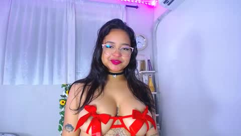 Snapshot of rous_25 chatting on 12-28-24, 12:35 rous_25 online show from 12-28-24, 12:35
