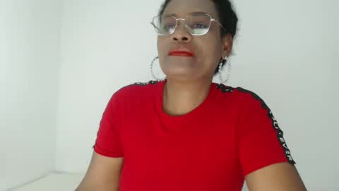 luxa online show from 09-22-25, 12:40