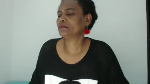 luxa online show from 10-01-25, 12:16