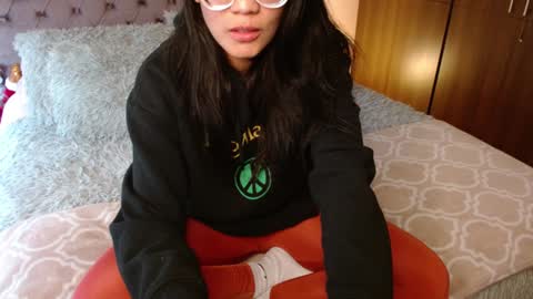 Rouss marie henao  online show from 12-29-24, 02:31