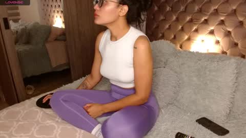 Rouss marie henao  online show from 03-03-25, 03:30