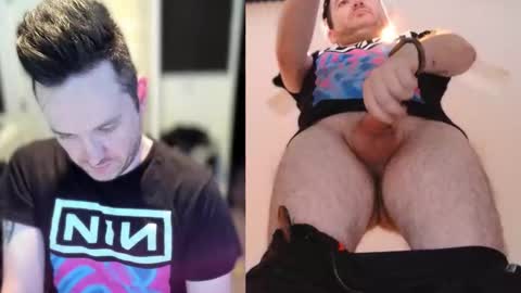 Snapshot of rowanvoid chatting on 11-06-25, 11:37 Rowan Void online show from 11-06-25, 11:37