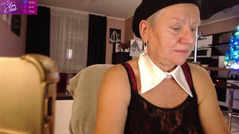 Roxana online show from 12-30-24, 05:02