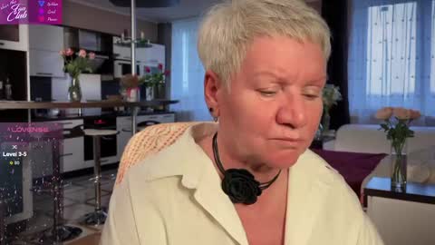 Roxana online show from 02-27-25, 02:43