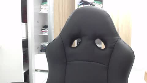 Snapshot of roxanalove7 chatting on 12-18-24, 05:04 Roxana online show from 12-18-24, 05:04