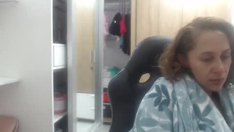 Snapshot of roxanalove7 chatting on 02-19-25, 02:23 Roxana online show from 02-19-25, 02:23