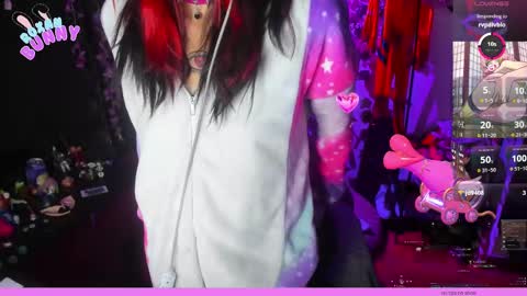 roxxy online show from 02-18-25, 10:49