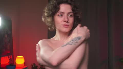 Roxy online show from 11-10-25, 02:38