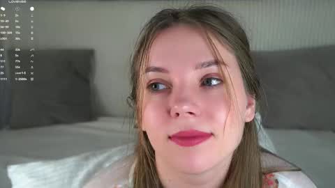 Snapshot of roxannastoo chatting on 11-20-25, 02:34 roxannastoo online show from 11-20-25, 02:34