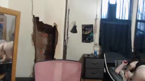 Silver online show from 03-06-25, 01:03