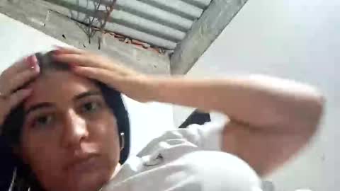 Snapshot of roxi_liss chatting on 09-30-25, 12:04 roxi_liss online show from 09-30-25, 12:04