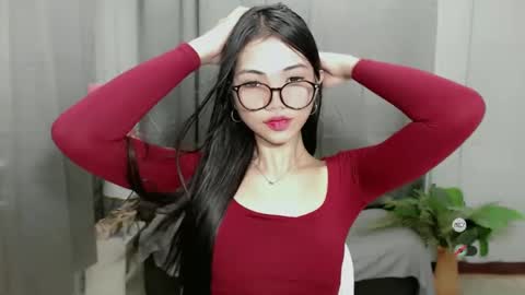 Roxie online show from 02-07-25, 01:25