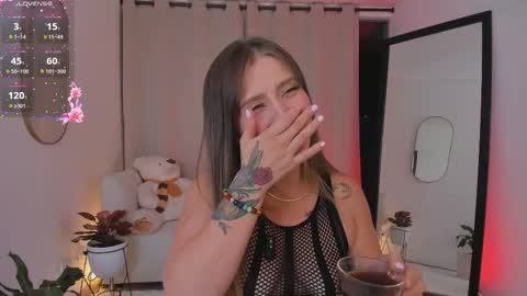  R O X I E  online show from 11-15-25, 01:03