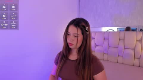 Roxie  online show from 02-04-26, 07:42