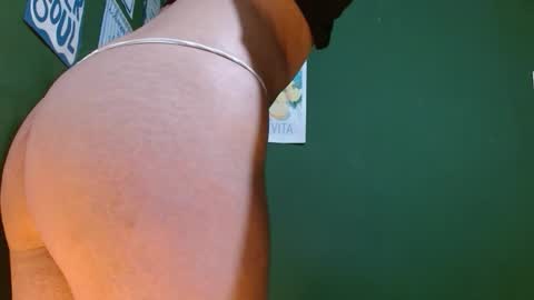 Roxie online show from 03-03-26, 01:56