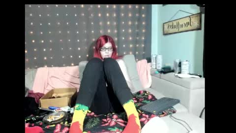 roxihazeleyes online show from 02-09-25, 10:42