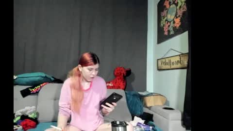 roxihazeleyes online show from 09-25-25, 04:38