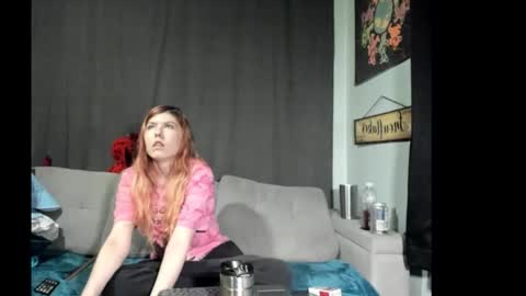 roxihazeleyes online show from 10-11-25, 12:36