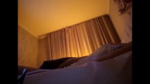 Snapshot of roxolanaa_sexy chatting on 12-31-24, 02:08 ROXOLANAA SEXY online show from 12-31-24, 02:08