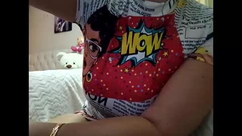 Snapshot of roxolanaa_sexy chatting on 12-31-24, 03:09 ROXOLANAA SEXY online show from 12-31-24, 03:09