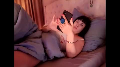 Snapshot of roxolanaa_sexy chatting on 03-11-25, 11:15 ROXOLANAA SEXY online show from 03-11-25, 11:15