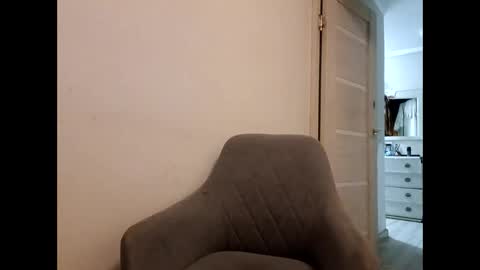 Snapshot of roxolanaa_sexy chatting on 12-04-25, 05:10 ROXOLANAA SEXY online show from 12-04-25, 05:10