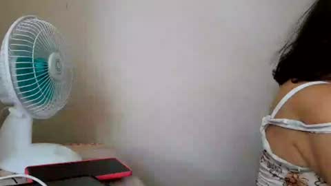 Snapshot of roxolanaa_sexy chatting on 07-20-26, 11:56 ROXOLANAA SEXY online show from 07-20-26, 11:56