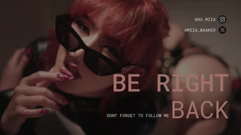 Snapshot of roxxxevelvet chatting on 02-11-25, 07:05 Roxx IG  online show from 02-11-25, 07:05