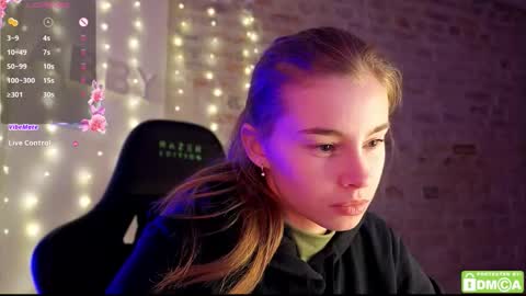 Snapshot of roxxxie_reid chatting on 02-07-26, 08:56 Roxieex ABBY online show from 02-07-26, 08:56