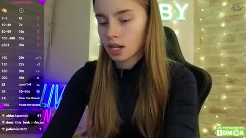 Snapshot of roxxxie_reid chatting on 02-26-26, 09:36 Roxieex ABBY online show from 02-26-26, 09:36