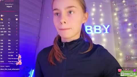 Snapshot of roxxxie_reid chatting on 02-28-26, 08:43 Roxieex ABBY online show from 02-28-26, 08:43