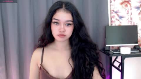roxxy_blossom online show from 12-02-25, 11:15