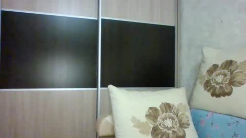 Roxxy Wharton online show from 10-21-25, 06:25