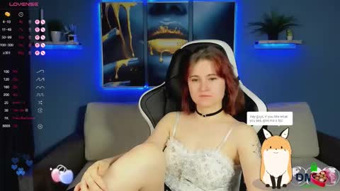 Snapshot of roxy_foxi chatting on 10-18-25, 02:03 Roxy fiery online show from 10-18-25, 02:03