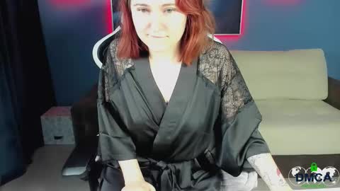 Snapshot of roxy_foxi chatting on 11-15-25, 12:30 Roxy fiery online show from 11-15-25, 12:30