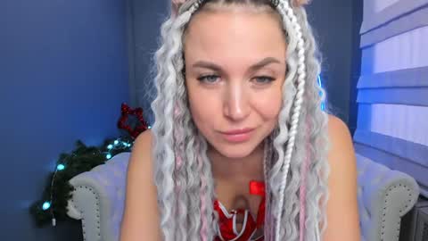 Snapshot of roxy_mars chatting on 12-28-24, 04:51 Roxy online show from 12-28-24, 04:51