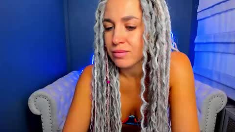 Snapshot of roxy_mars chatting on 09-11-25, 01:28 Roxy online show from 09-11-25, 01:28