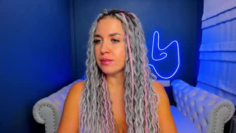 Snapshot of roxy_mars chatting on 10-07-25, 01:25 Roxy online show from 10-07-25, 01:25