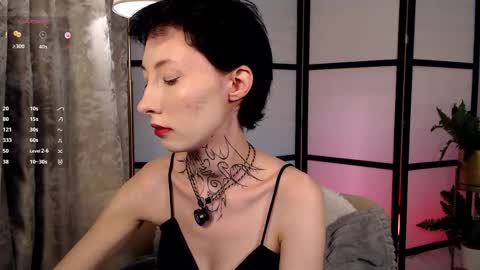 roxanne online show from 05-17-26, 03:37