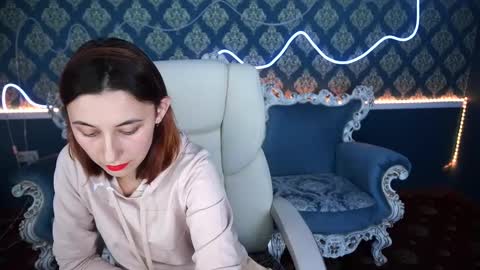 Snapshot of roxy_rayy chatting on 12-07-24, 08:27 roxy_rayy online show from 12-07-24, 08:27