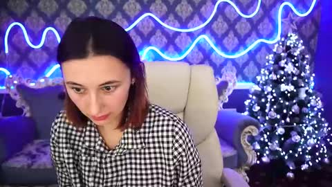 Snapshot of roxy_rayy chatting on 12-10-24, 02:50 roxy_rayy online show from 12-10-24, 02:50