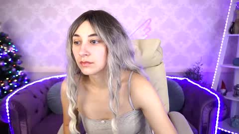 Snapshot of roxy_rayy chatting on 01-01-25, 04:29 roxy_rayy online show from 01-01-25, 04:29