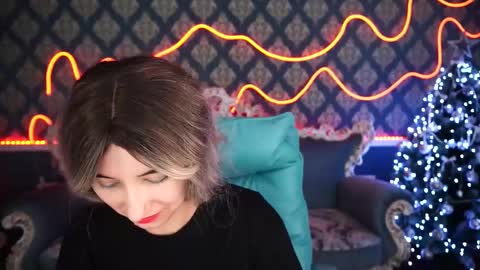 Snapshot of roxy_rayy chatting on 01-07-25, 05:09 roxy_rayy online show from 01-07-25, 05:09