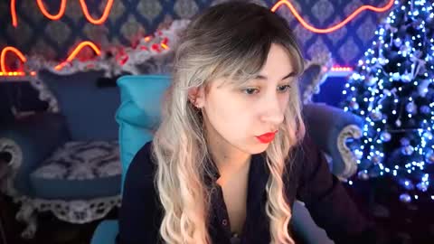 Snapshot of roxy_rayy chatting on 01-15-25, 07:05 roxy_rayy online show from 01-15-25, 07:05